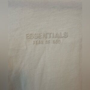 NWOT Fear of God Essentials Cream T Shirt